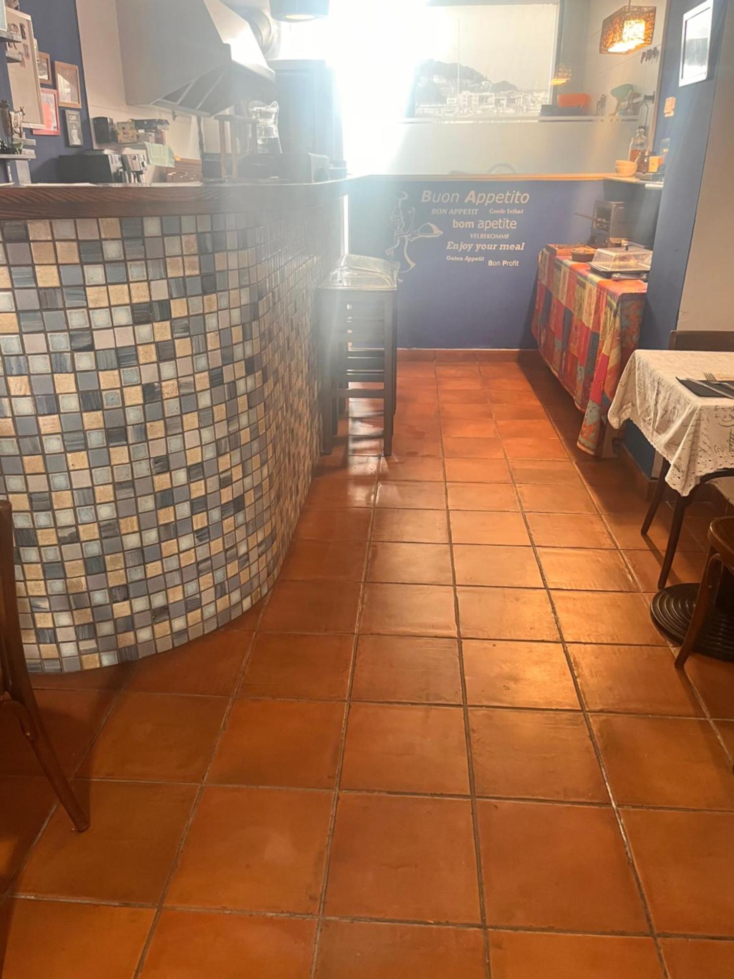 La Lluna Guest house