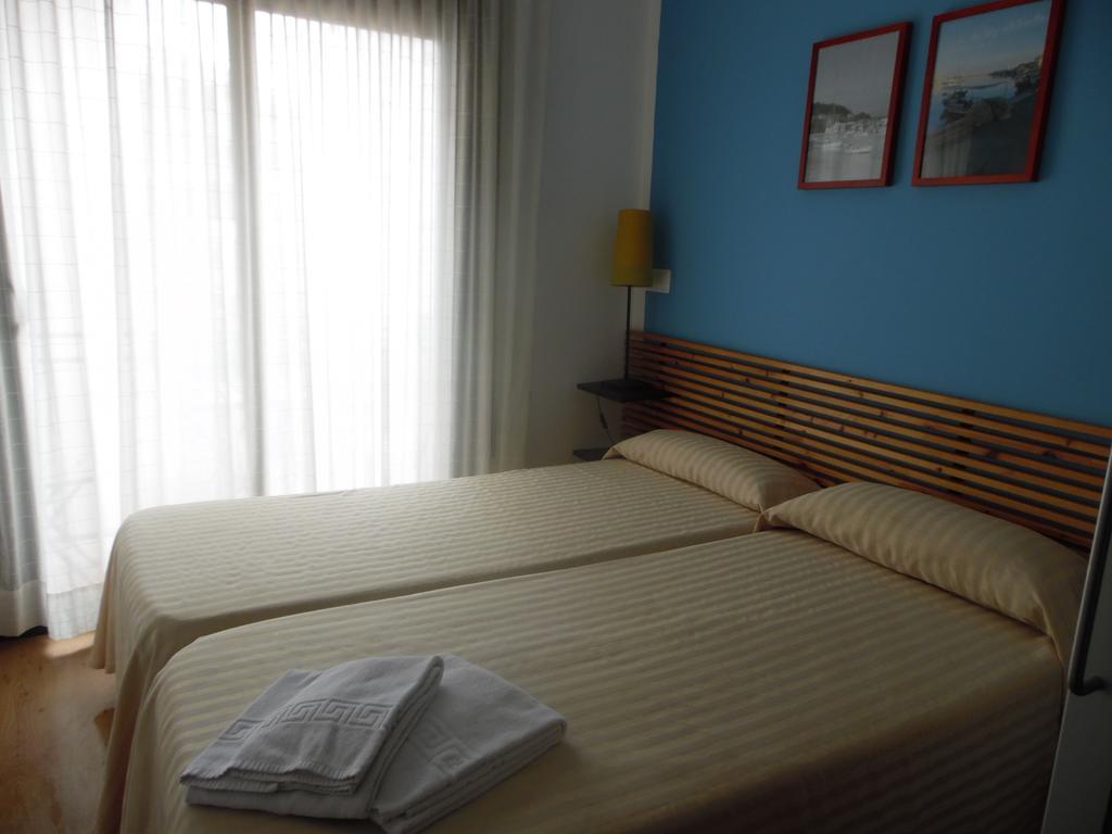 Guest house La Lluna 2*